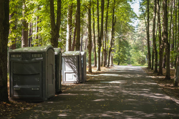 Best Portable restroom solutions  in Pelahatchie, MS